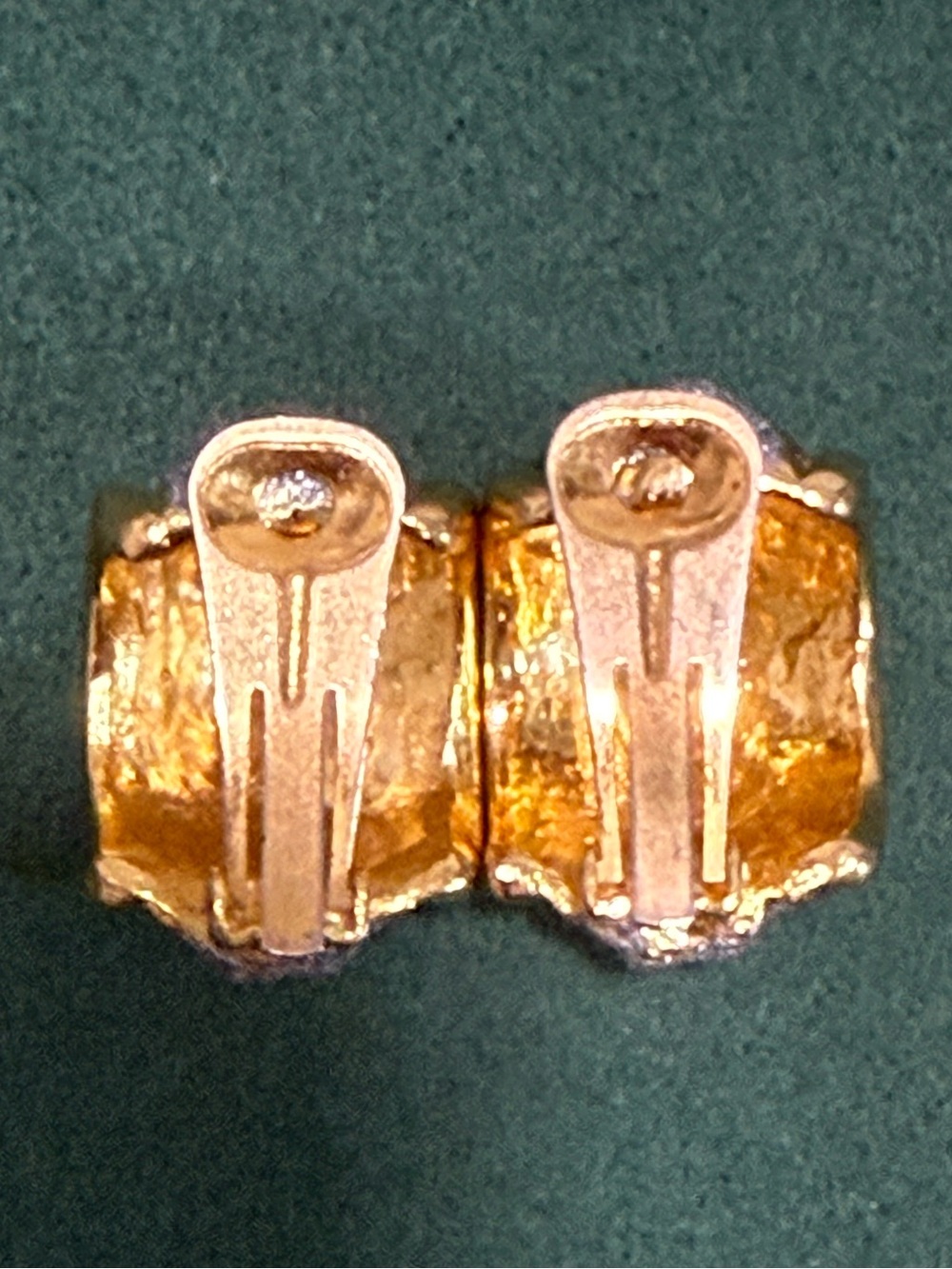 Vintage Two Tone & Silver Tone Clip On Earrings 2 Pairs - Picture 4 of 9